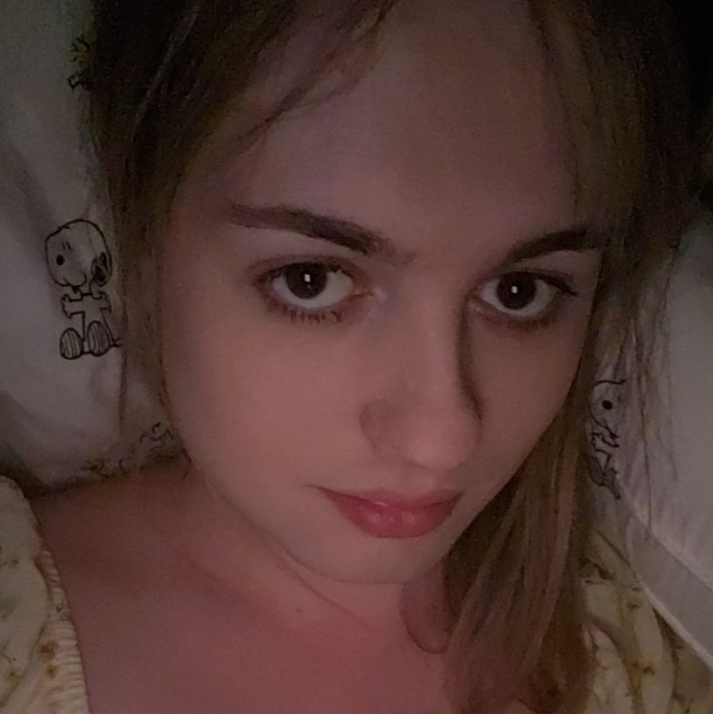 Meet your Posher, Ariella